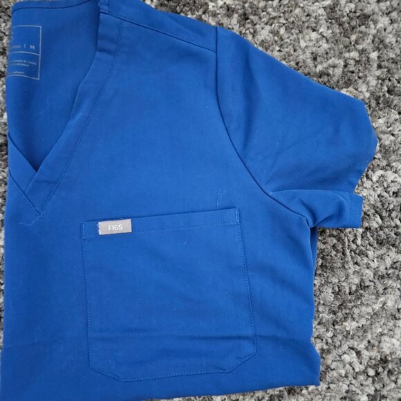 Figs Winning Blue Catarina One Pocket Scrub Top EUC - Picture 3 of 5